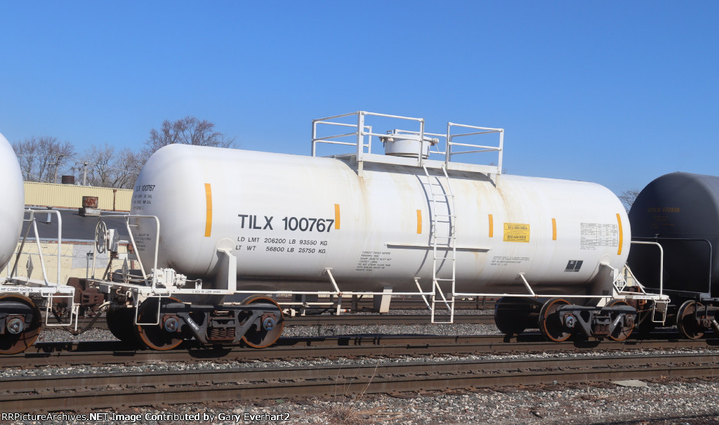 TILX 100767 - Trinity Industries Leasing